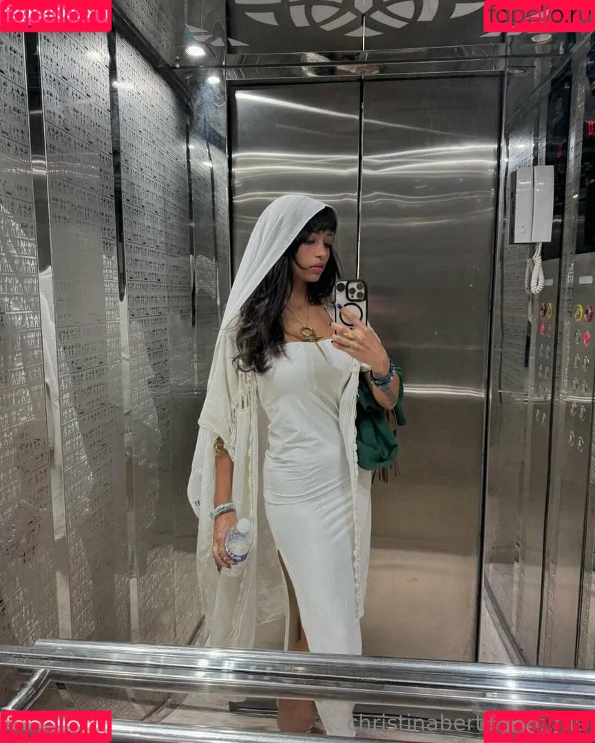 Christina Bertevello / christina.bertevello / christinabertevello Onlyfans Photo Gallery 