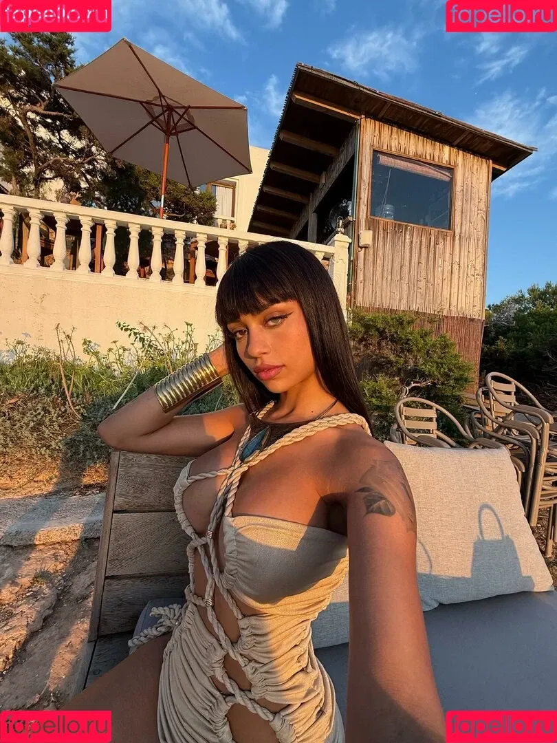 Christina Bertevello / christina.bertevello / christinabertevello Onlyfans Photo Gallery 