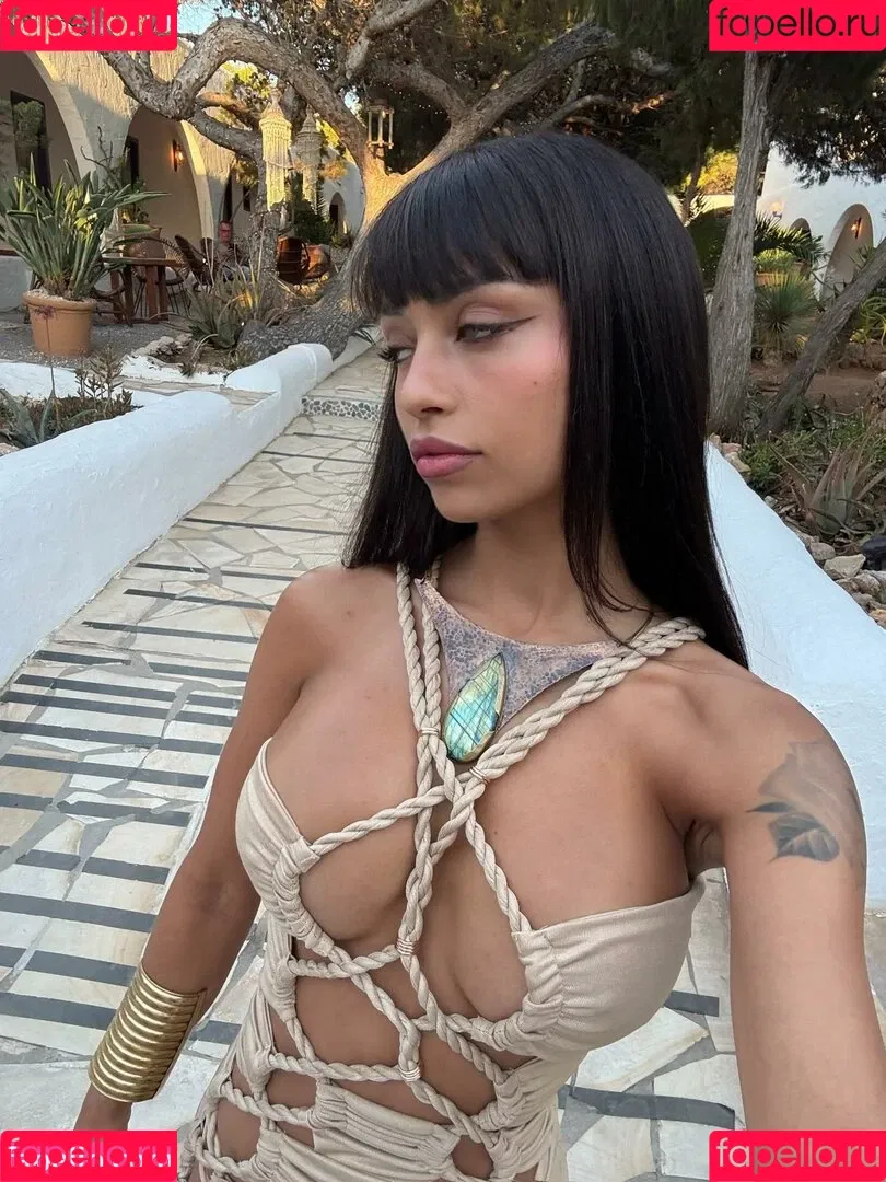 Christina Bertevello / christina.bertevello / christinabertevello Onlyfans Photo Gallery 