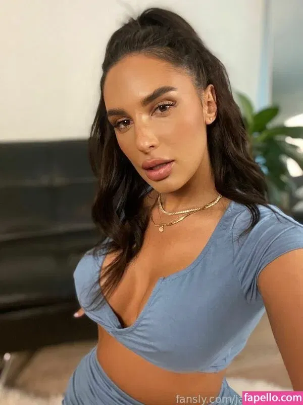 jamilakream Onlyfans Photo Gallery 