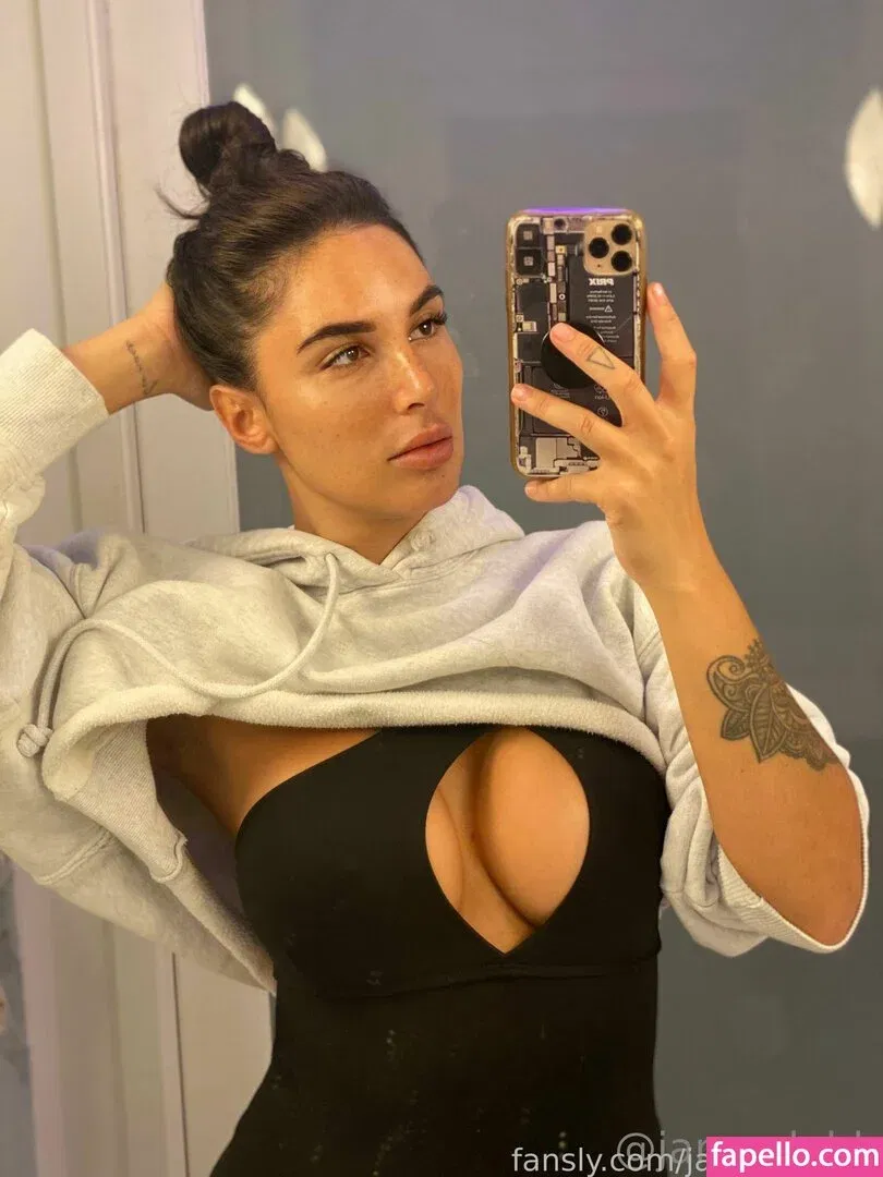 jamilakream Onlyfans Photo Gallery 