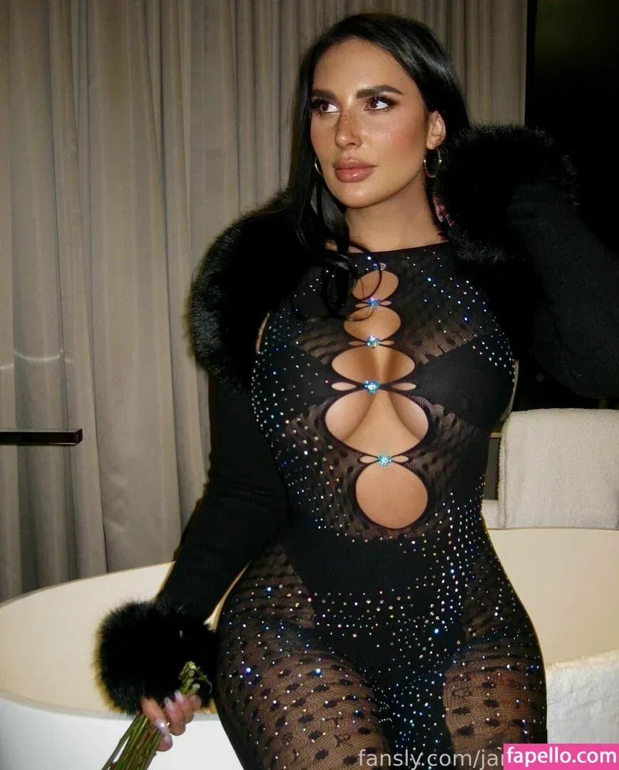 jamilakream Onlyfans Photo Gallery 