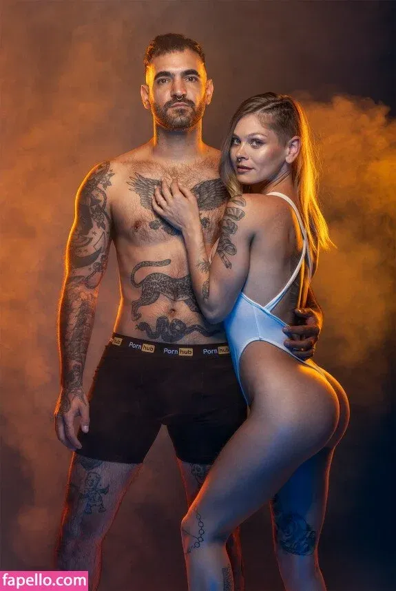 Sammmnextdoor / sammlauckner Onlyfans Photo Gallery 