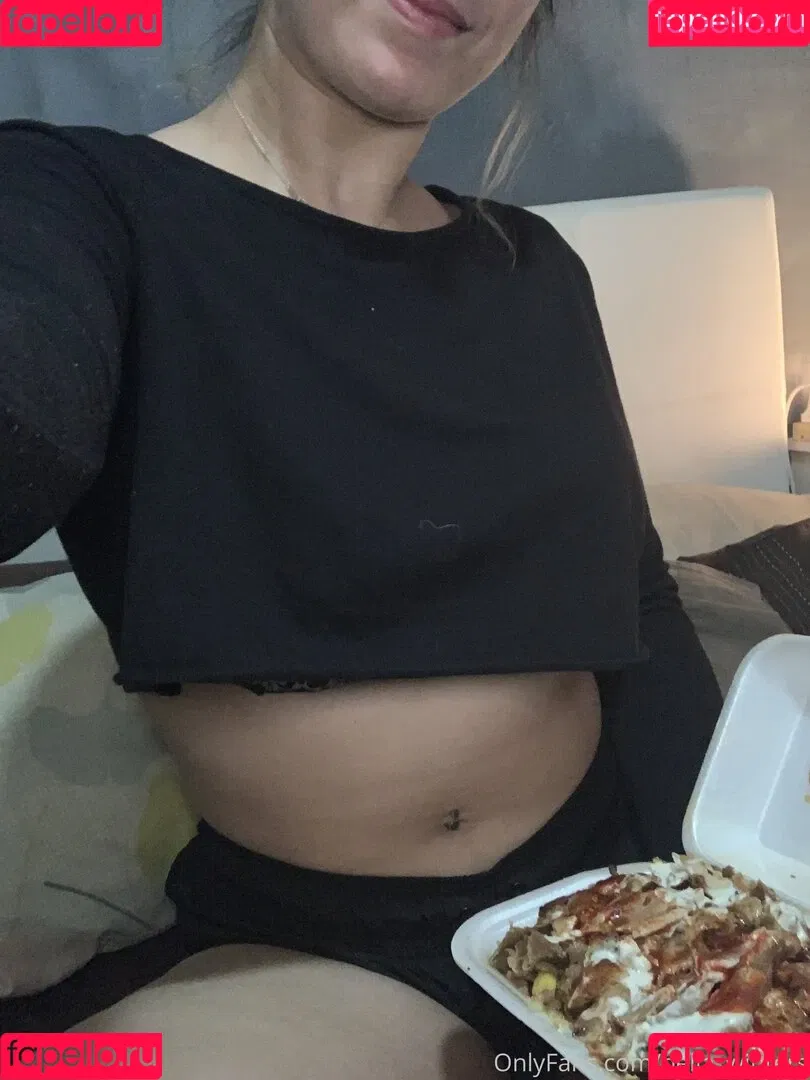 Bella Winters / bella_winters Onlyfans Photo Gallery 