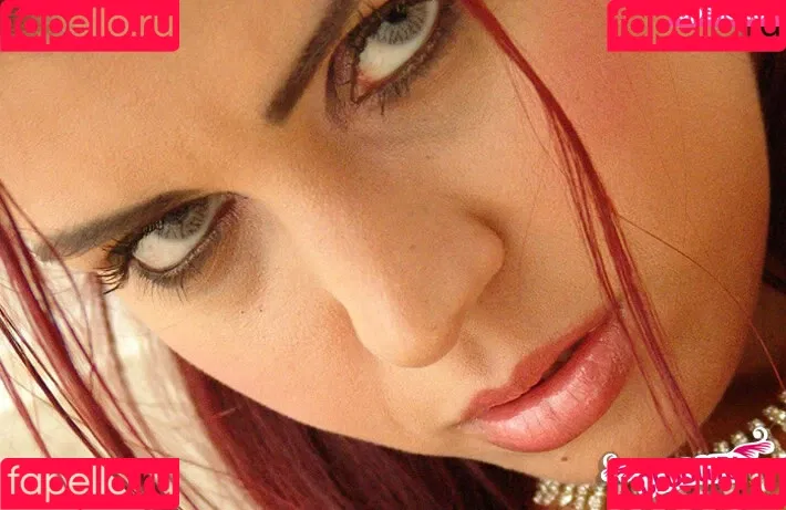 Erica Vieira / SesualClub / beautyandthevlog / erica_vieira_sc / ericavieira Onlyfans Photo Gallery 