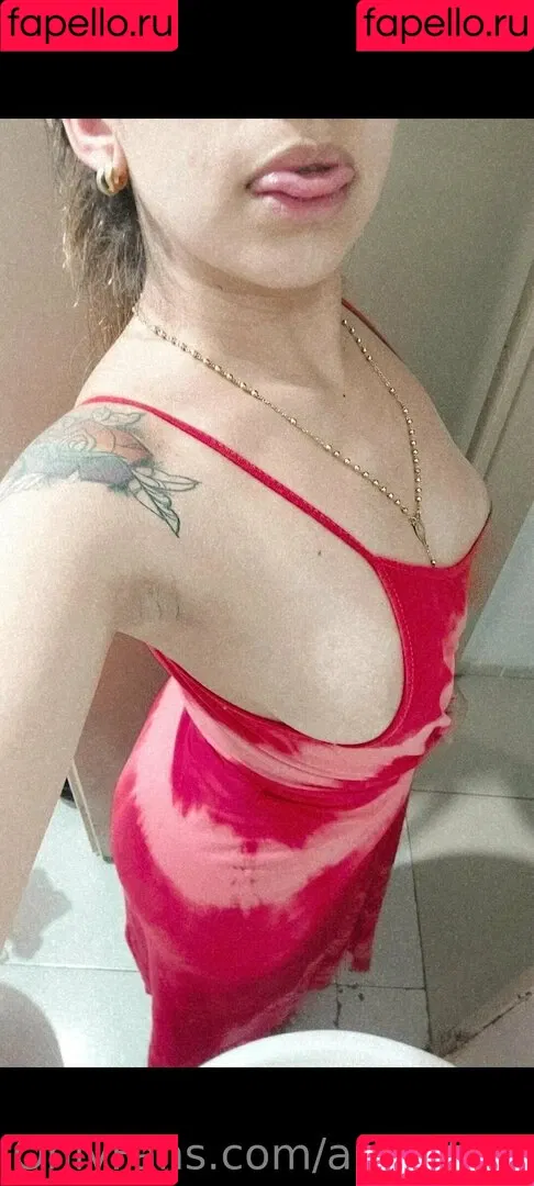 chelsiejayy / laveci28 Onlyfans Photo Gallery 