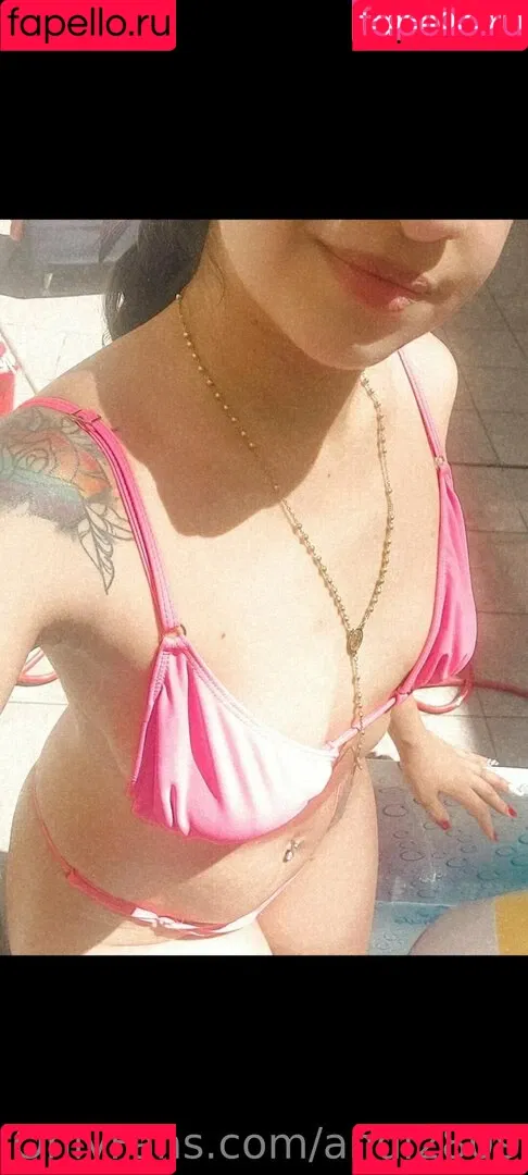 chelsiejayy / laveci28 Onlyfans Photo Gallery 