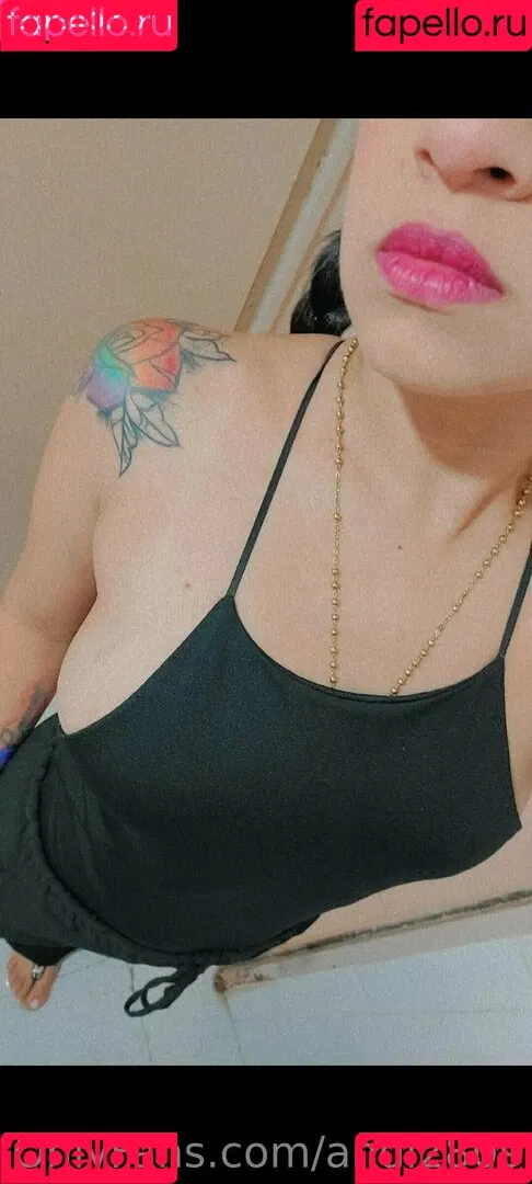 chelsiejayy / laveci28 Onlyfans Photo Gallery 