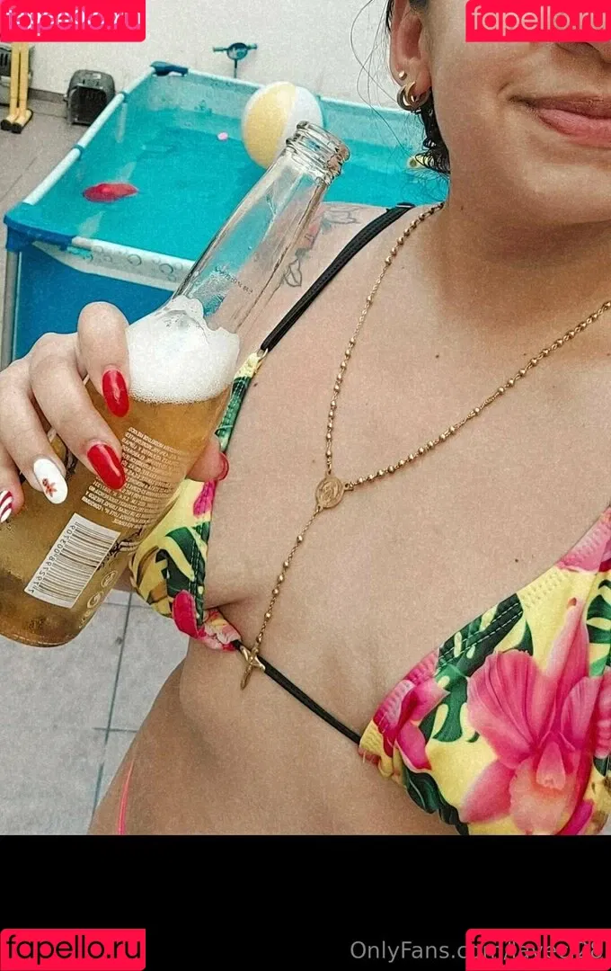 chelsiejayy / laveci28 Onlyfans Photo Gallery 