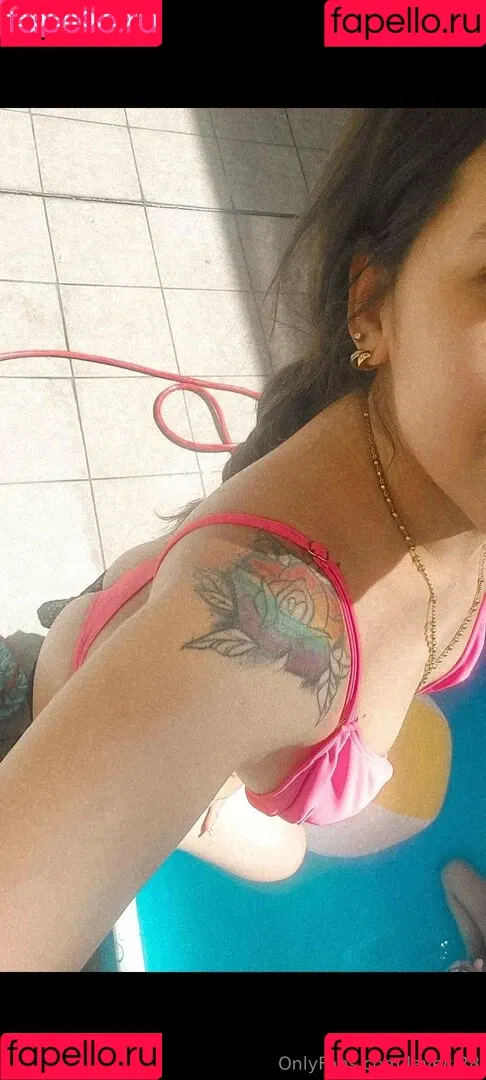 chelsiejayy / laveci28 Onlyfans Photo Gallery 