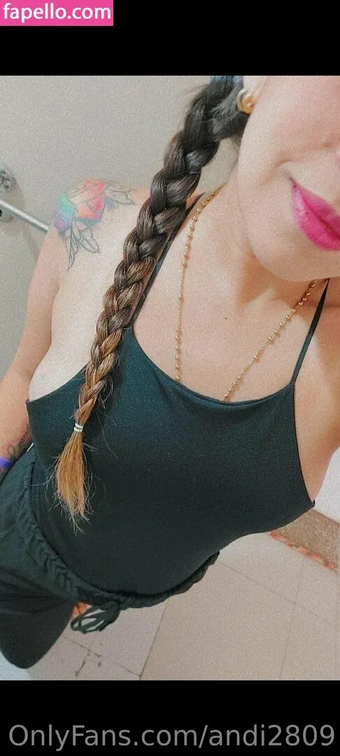 chelsiejayy / laveci28 Onlyfans Photo Gallery 