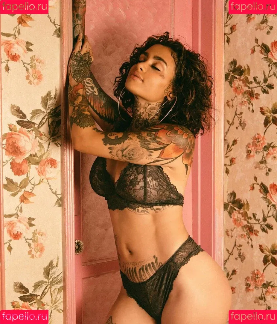 Kehlani / keepingkehlani Onlyfans Photo Gallery 