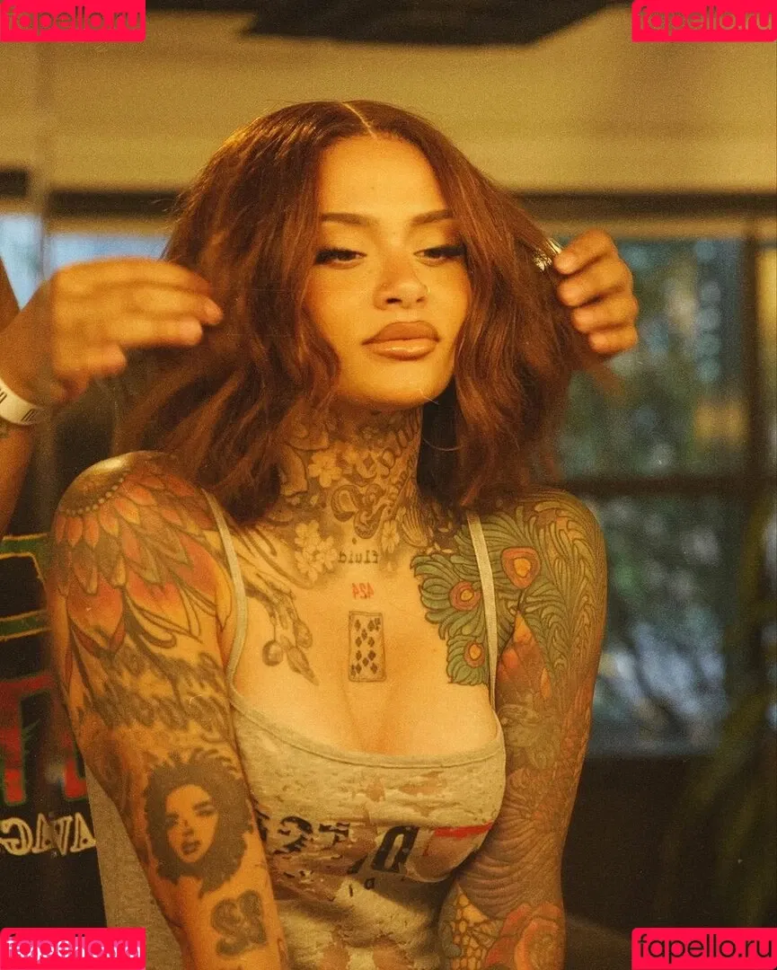 Kehlani / keepingkehlani Onlyfans Photo Gallery 