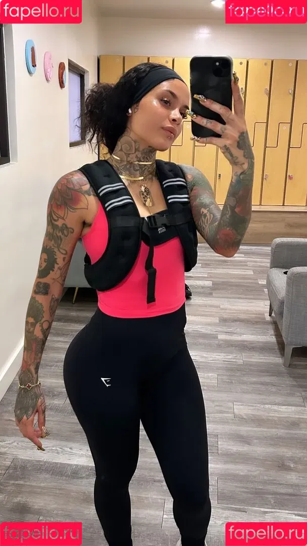 Kehlani / keepingkehlani Onlyfans Photo Gallery 