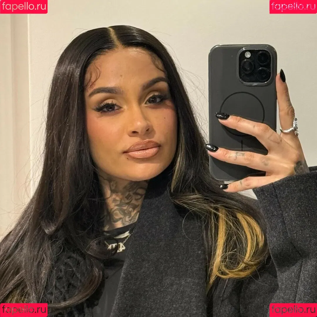 Kehlani / keepingkehlani Onlyfans Photo Gallery 