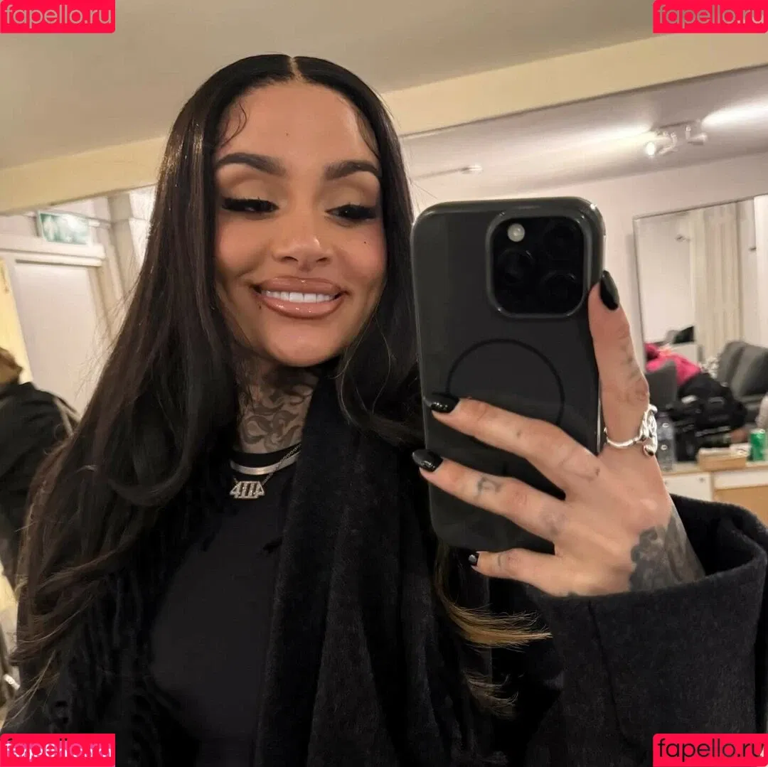 Kehlani / keepingkehlani Onlyfans Photo Gallery 