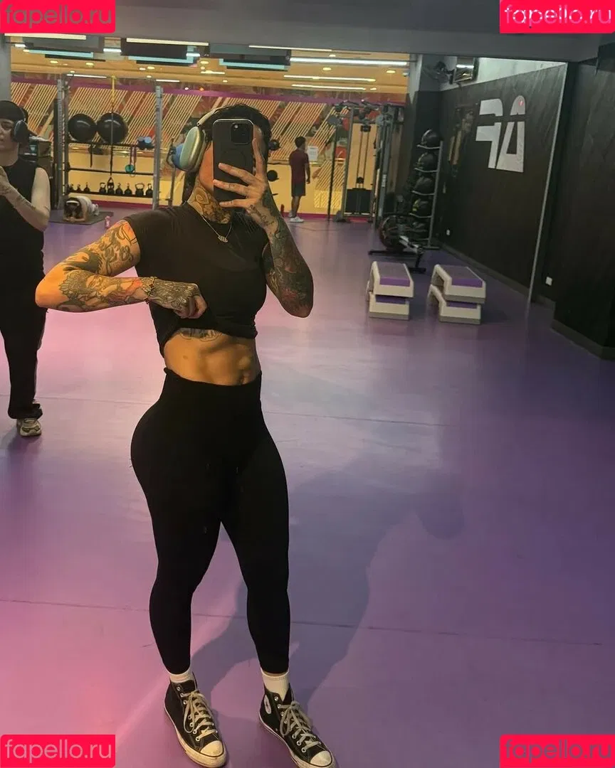 Kehlani / keepingkehlani Onlyfans Photo Gallery 