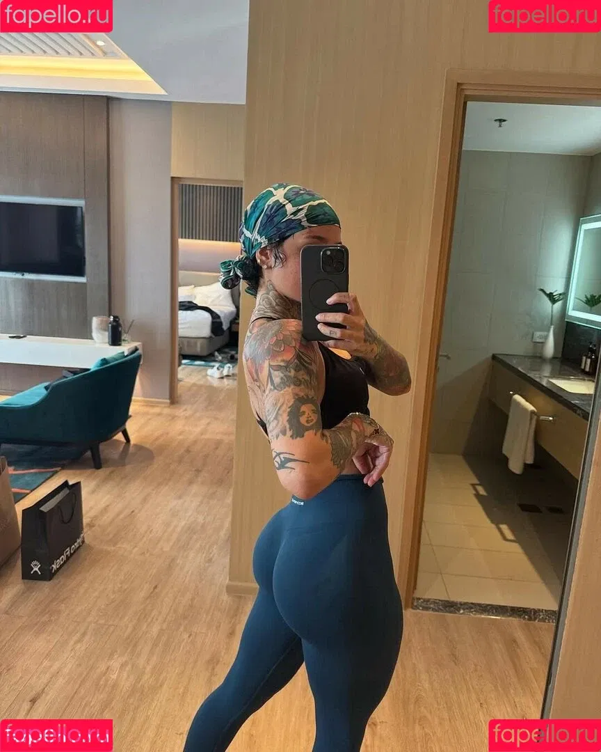 Kehlani / keepingkehlani Onlyfans Photo Gallery 