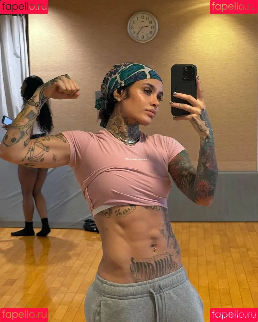 Kehlani / keepingkehlani Onlyfans Photo Gallery 