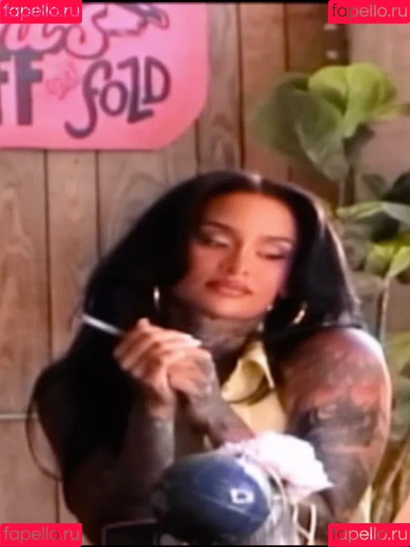 Kehlani / keepingkehlani Onlyfans Photo Gallery 