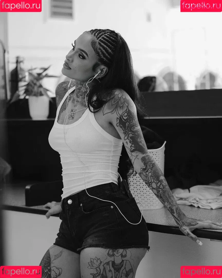 Kehlani / keepingkehlani Onlyfans Photo Gallery 