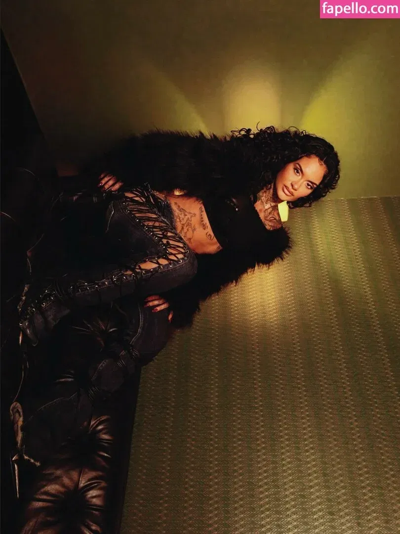 Kehlani / keepingkehlani Onlyfans Photo Gallery 