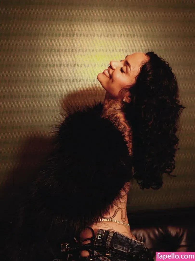 Kehlani / keepingkehlani Onlyfans Photo Gallery 
