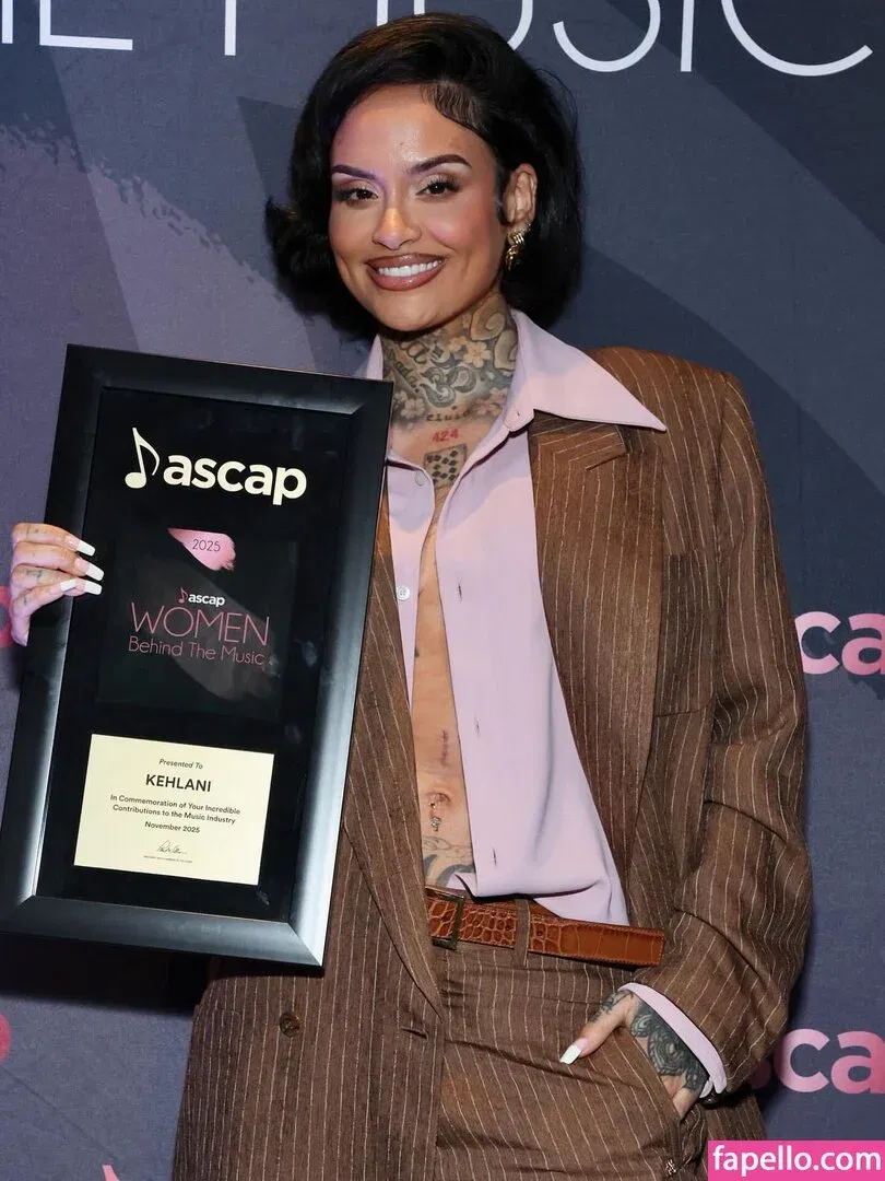 Kehlani / keepingkehlani Onlyfans Photo Gallery 