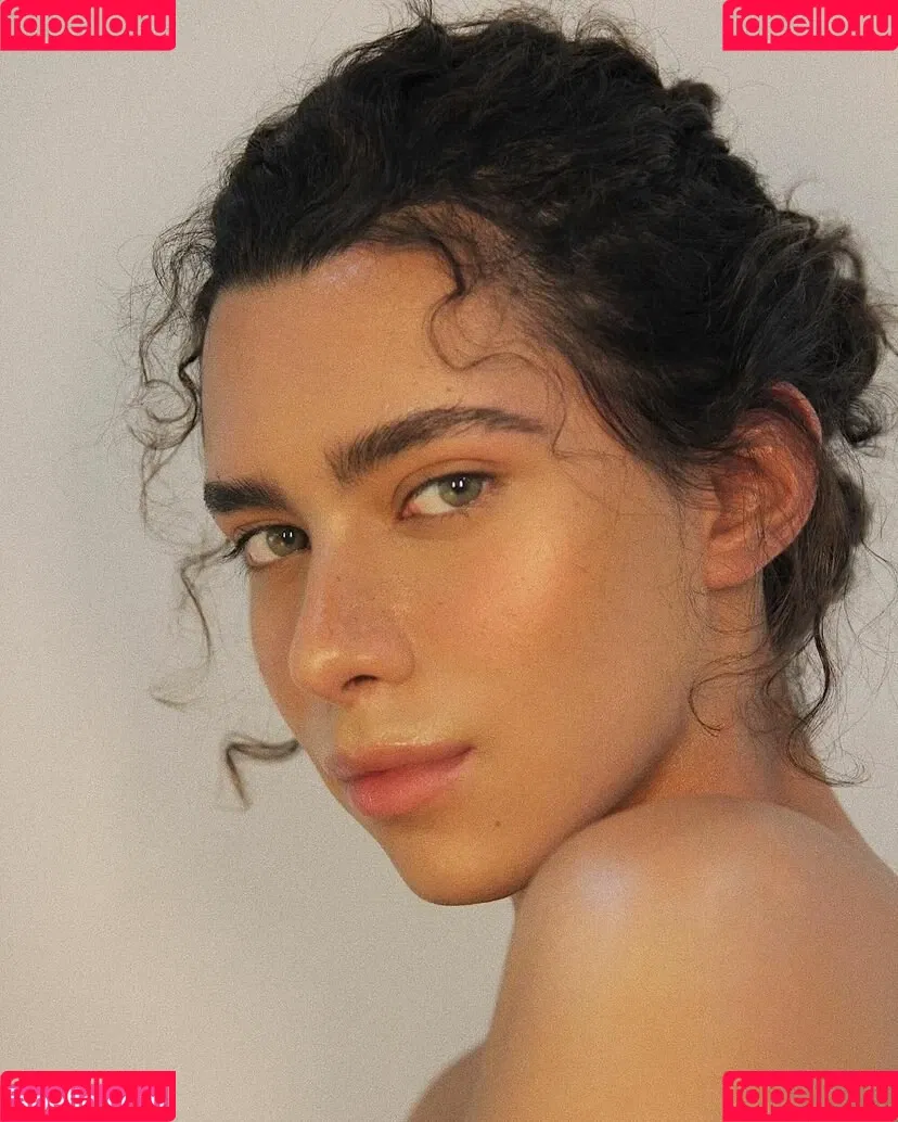 Gabrielle M / gabriellefmaya Onlyfans Photo Gallery 