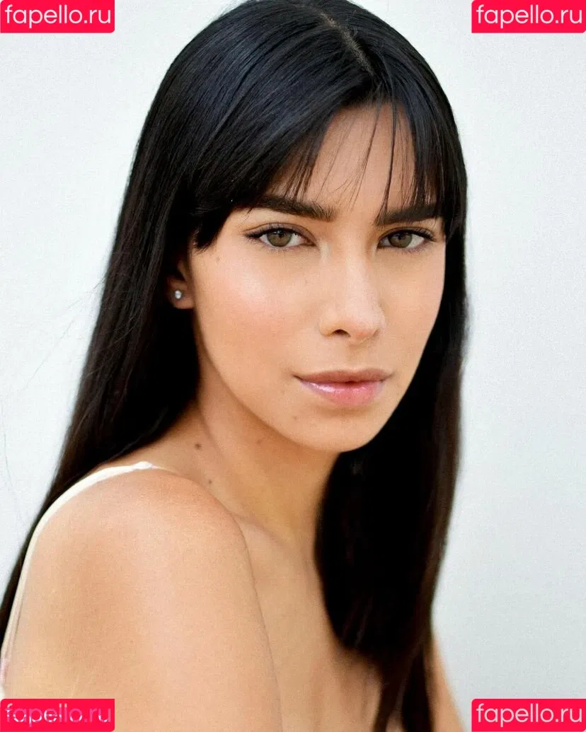 Gabrielle M / gabriellefmaya Onlyfans Photo Gallery 