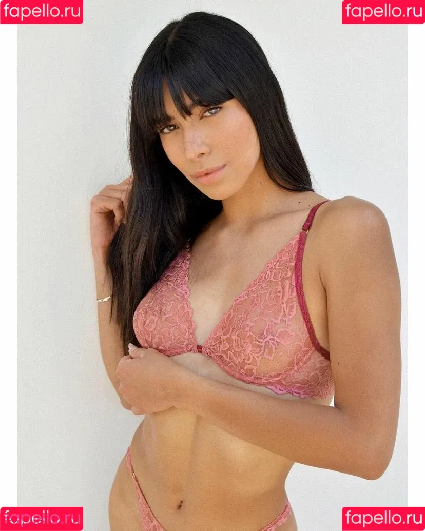 Gabrielle M / gabriellefmaya Onlyfans Photo Gallery 