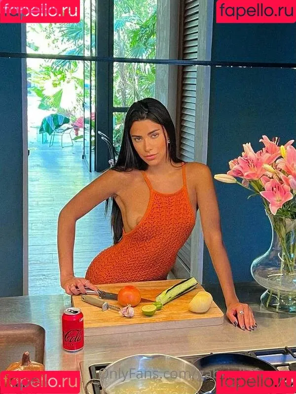 Gabrielle M / gabriellefmaya Onlyfans Photo Gallery 