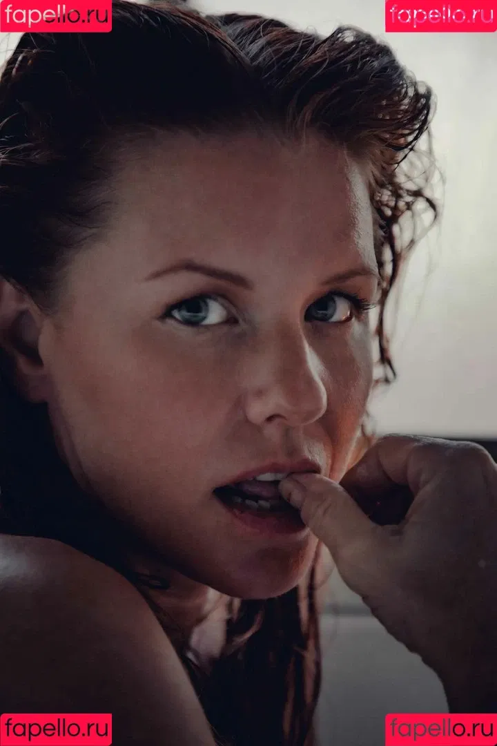 Carrie Keagan / CarrieKeagan Onlyfans Photo Gallery 