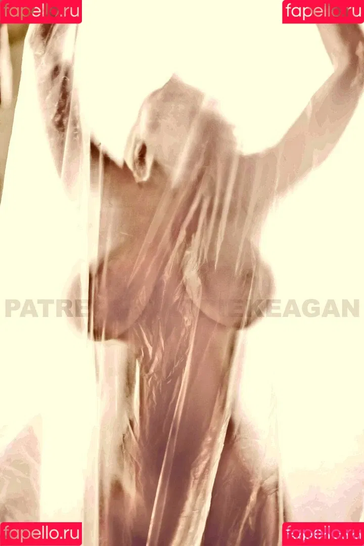 Carrie Keagan / CarrieKeagan Onlyfans Photo Gallery 