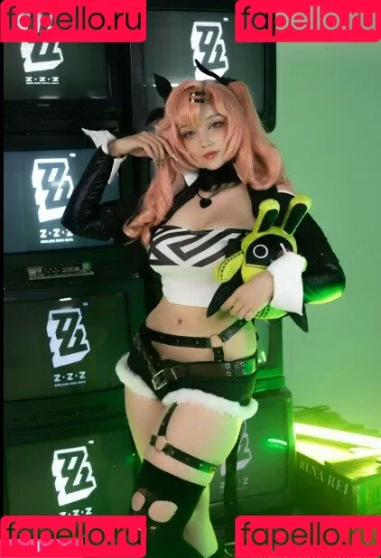 RunaRei / RurunaRei / ruruna_rei Onlyfans Photo Gallery 