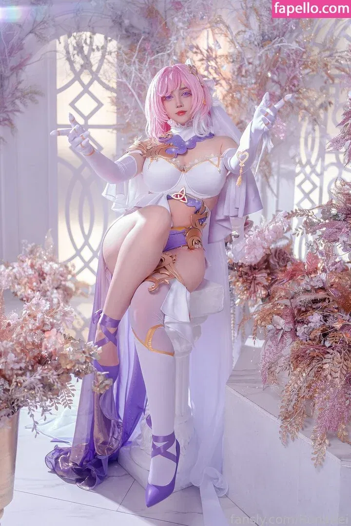 RunaRei / RurunaRei / ruruna_rei Onlyfans Photo Gallery 