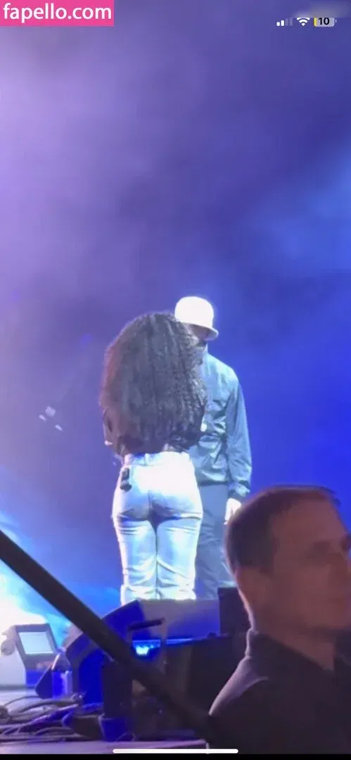 Kauta / kautamusic / kaygcarlson Onlyfans Photo Gallery 