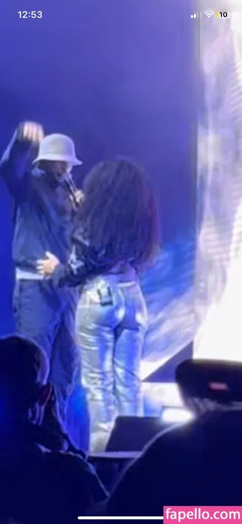 Kauta / kautamusic / kaygcarlson Onlyfans Photo Gallery 