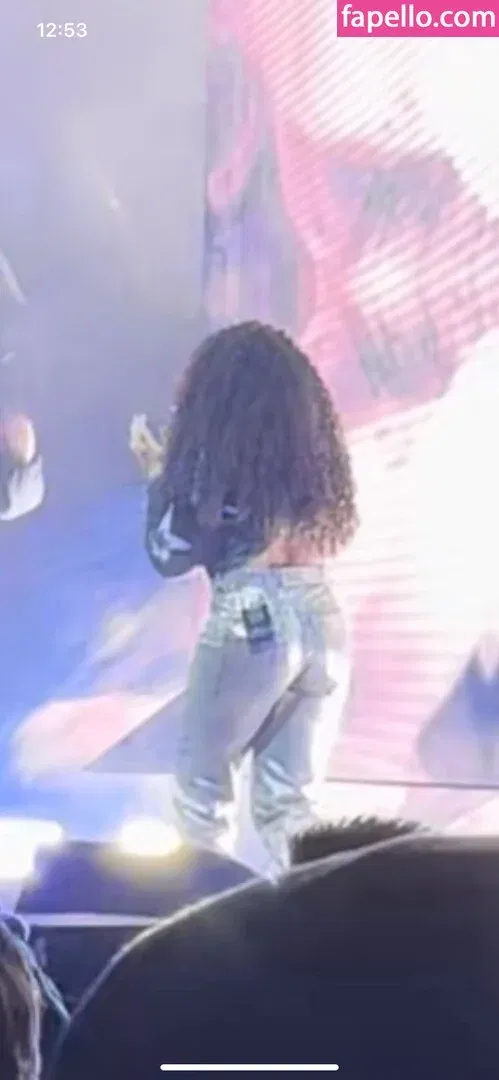 Kauta / kautamusic / kaygcarlson Onlyfans Photo Gallery 