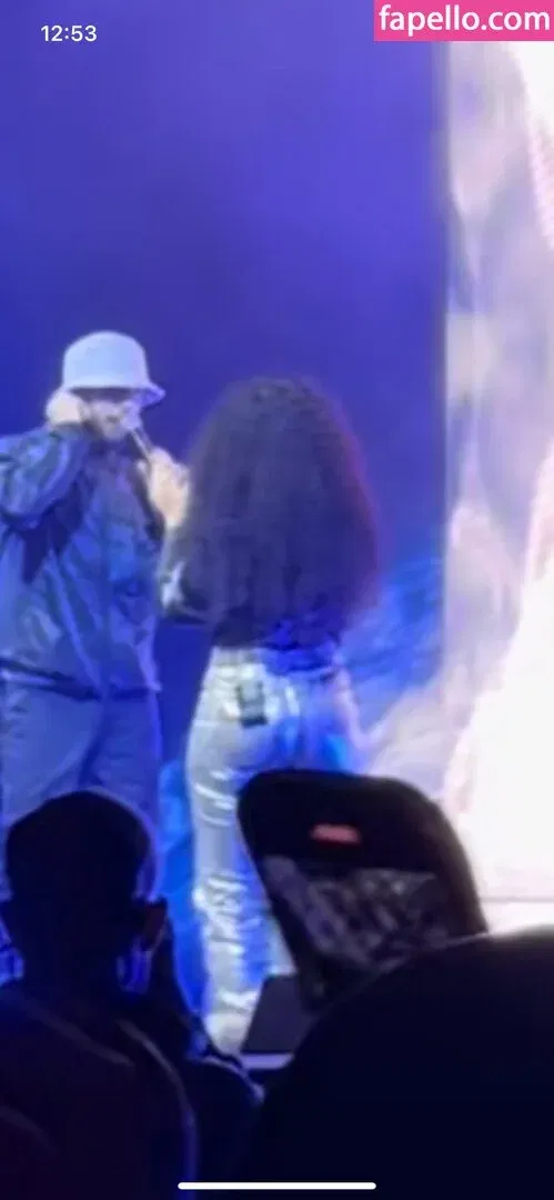 Kauta / kautamusic / kaygcarlson Onlyfans Photo Gallery 