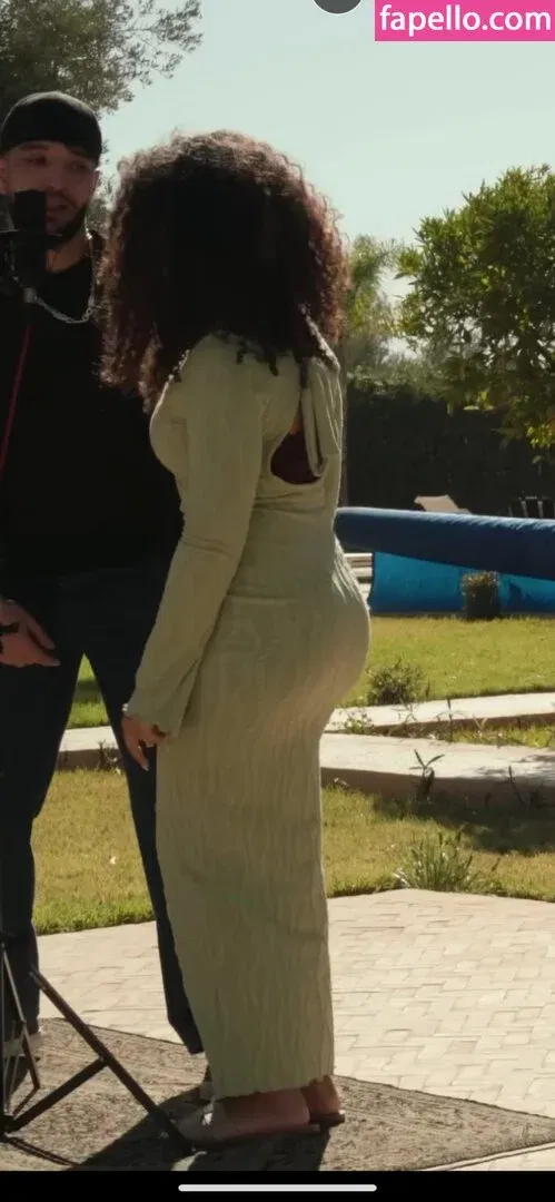 Kauta / kautamusic / kaygcarlson Onlyfans Photo Gallery 