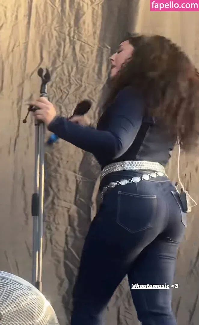 Kauta / kautamusic / kaygcarlson Onlyfans Photo Gallery 