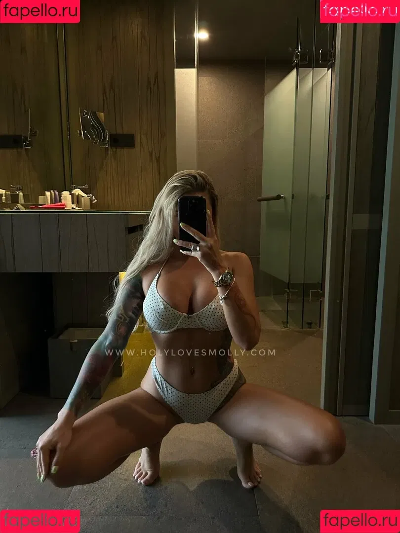 holylovesmolly / xmollyelise Onlyfans Photo Gallery 