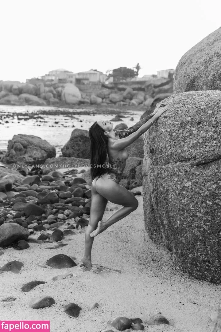 holylovesmolly / xmollyelise Onlyfans Photo Gallery 