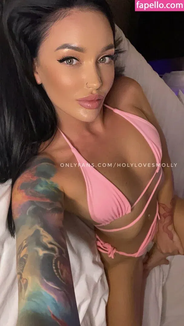 holylovesmolly / xmollyelise Onlyfans Photo Gallery 