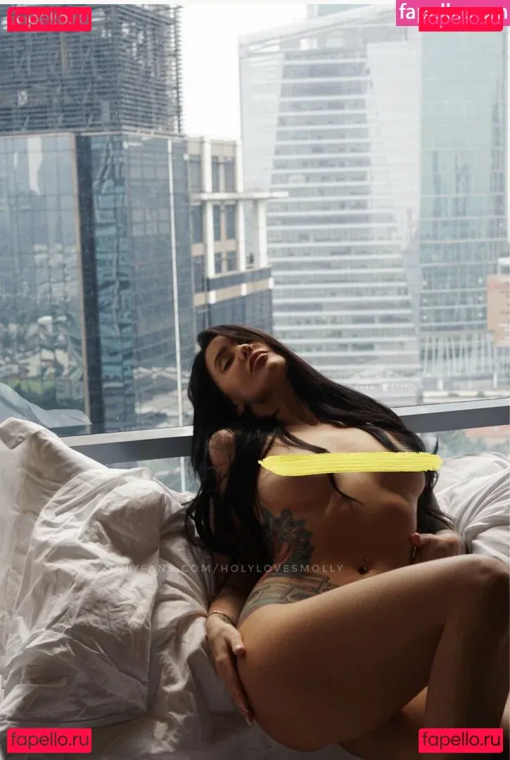 holylovesmolly / xmollyelise Onlyfans Photo Gallery 
