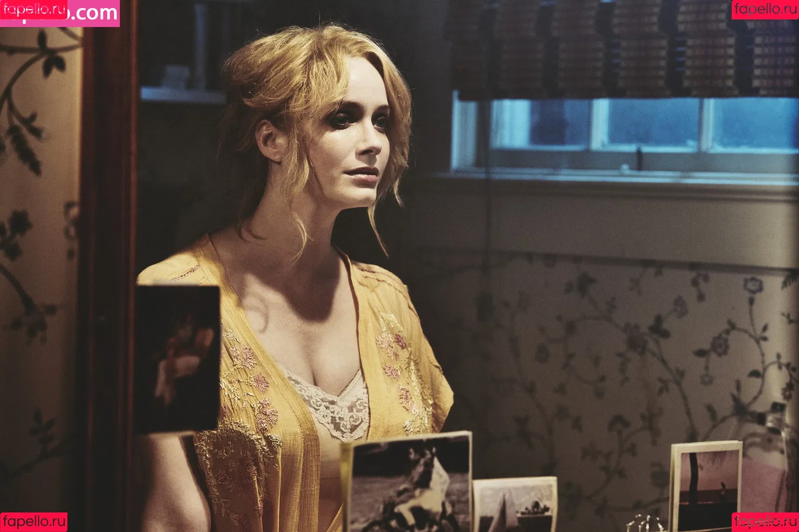 Christina Hendricks / actuallychristinahendricks Onlyfans Photo Gallery 
