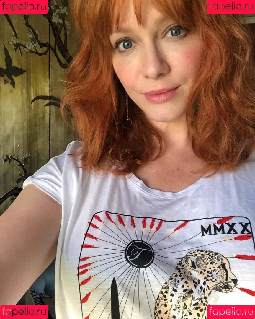 Christina Hendricks / actuallychristinahendricks Onlyfans Photo Gallery 