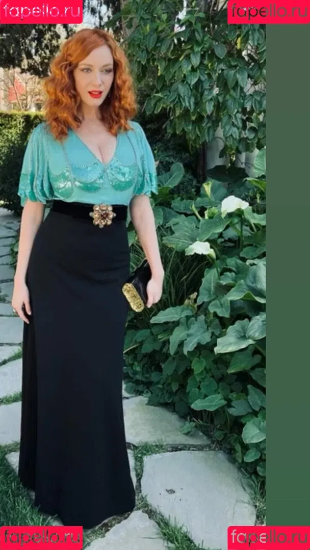 Christina Hendricks / actuallychristinahendricks Onlyfans Photo Gallery 