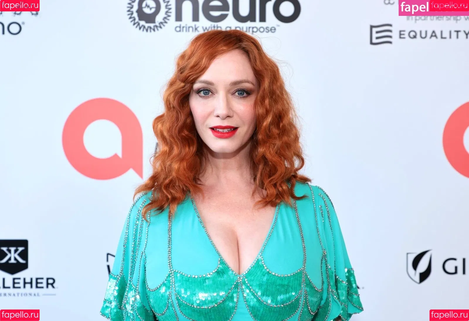 Christina Hendricks / actuallychristinahendricks Onlyfans Photo Gallery 